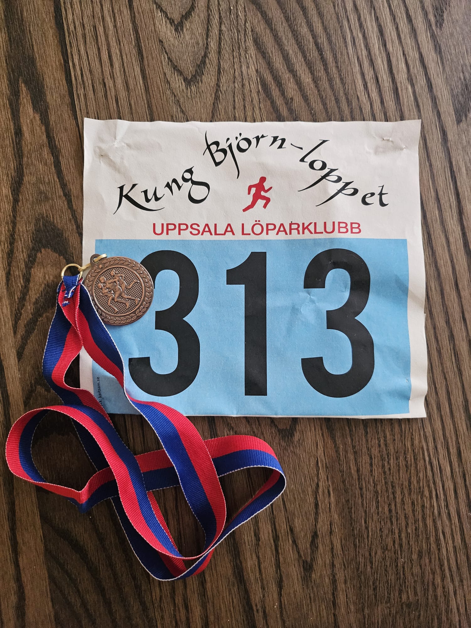 Race medal and bib